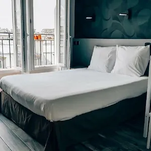 Luxia Paris